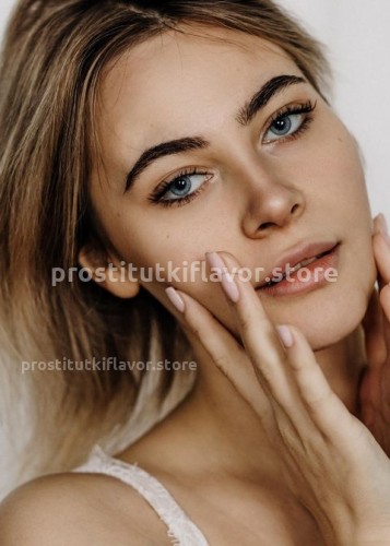 Милана, метро Горный институт Г. Санкт-Петербург